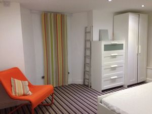 Photo 22- click for photo gallery